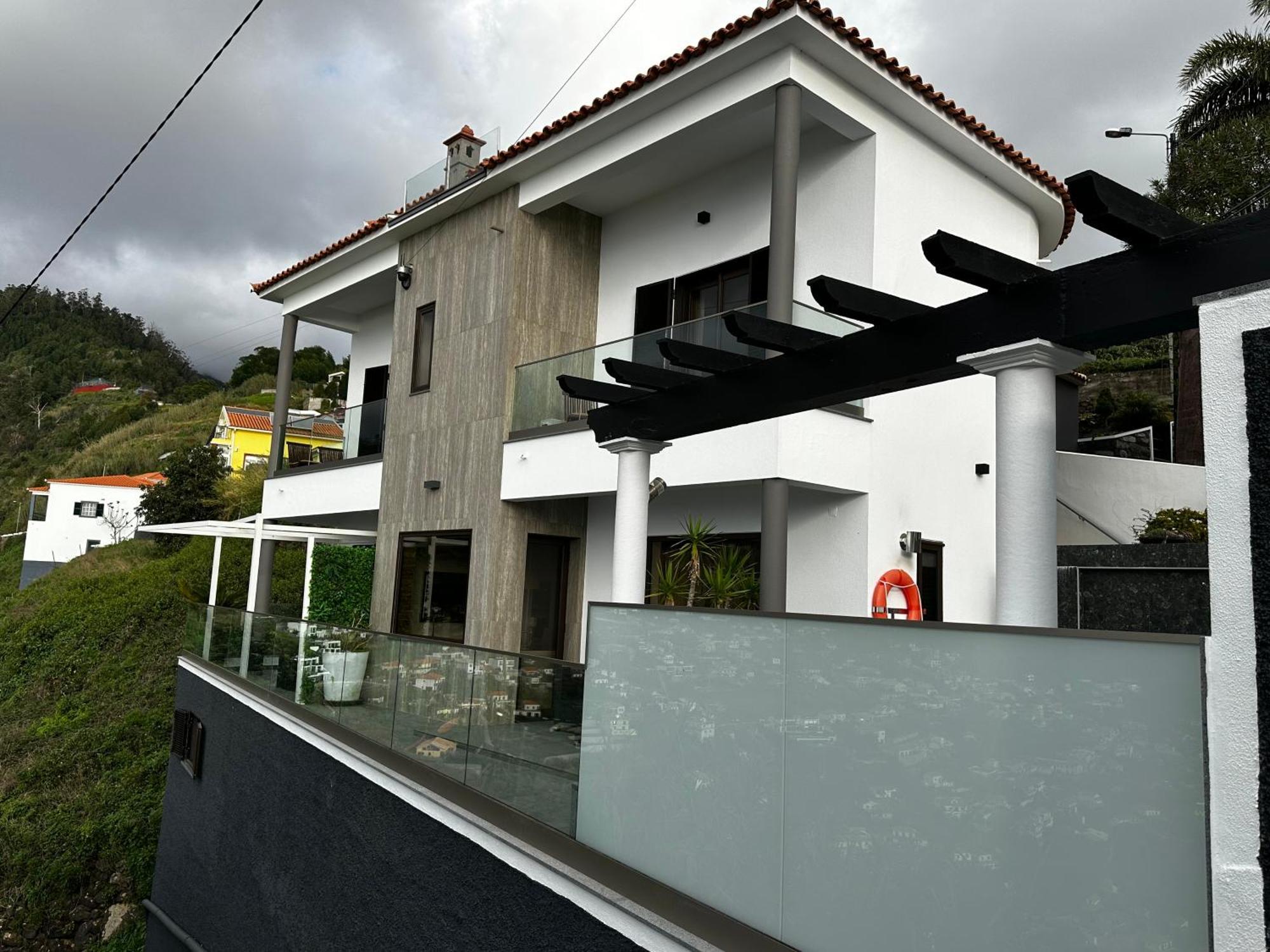 Maison Du Soleil Arco da Calheta  Extérieur photo